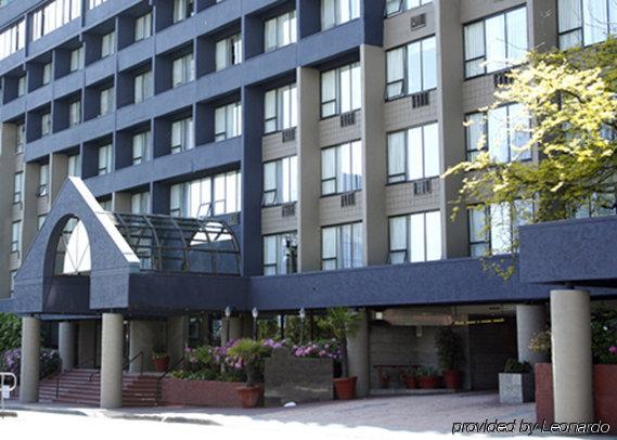 Quality Hotel Downtown-Inn At False Creek Vancouver Exterior photo